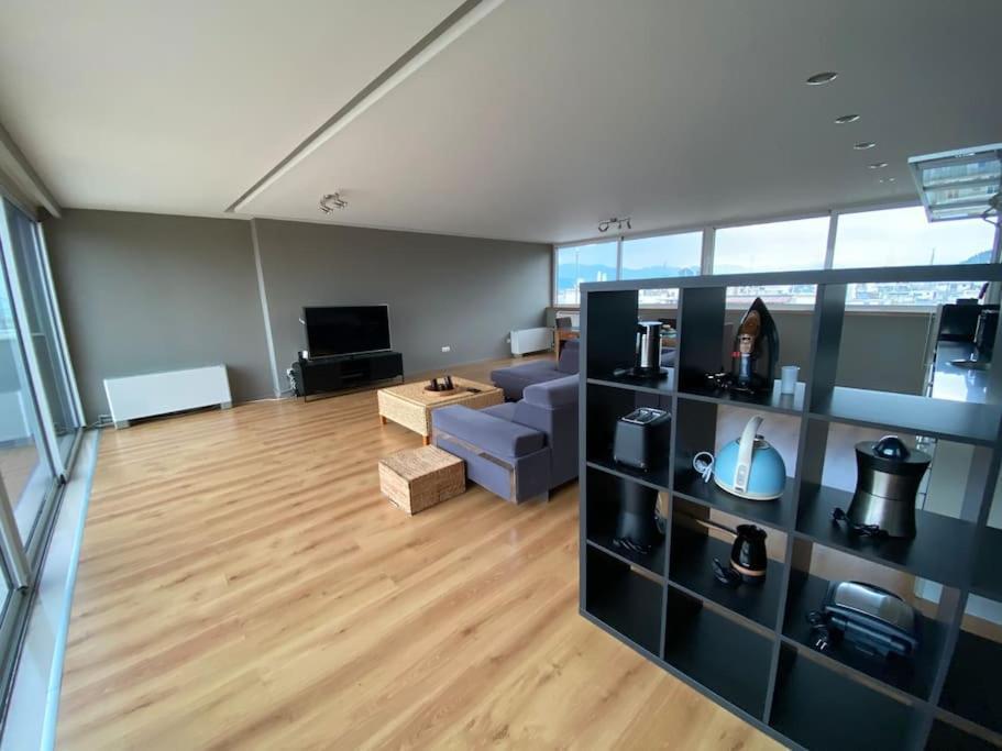 Luxury Loft By Boy Apartman Pátra Kültér fotó